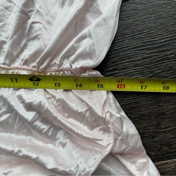 Vintage California Dream nightie lingerie Elegant Pink Lace Trim Satin Camisole - Picture 2 of 8